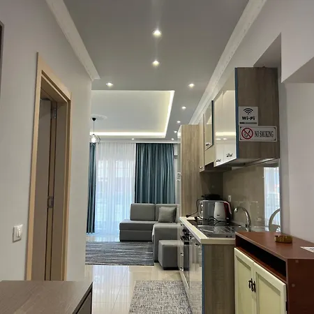 Apartment Fishta Q6 47 *